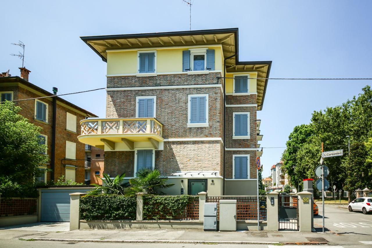 La Bella Modena Hotell Exteriör bild